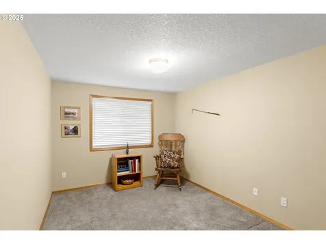 790 NE 3rd Avenue Hillsboro OR 97124