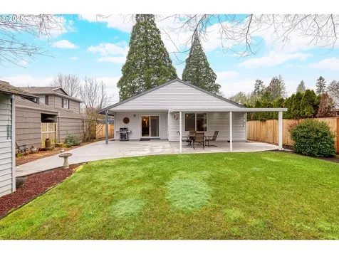 790 NE 3rd Avenue Hillsboro OR 97124