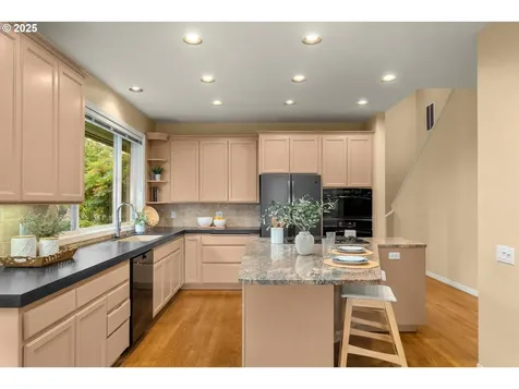 15989 NW Claremont Drive Portland OR 97229