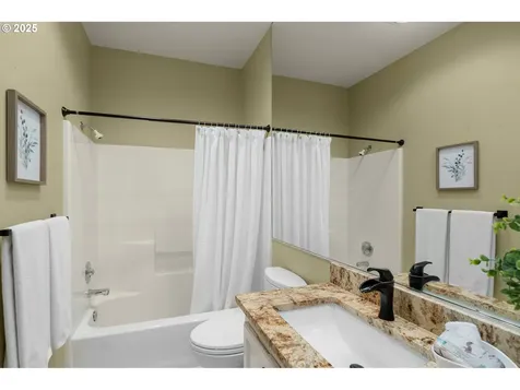 15989 NW Claremont Drive Portland OR 97229