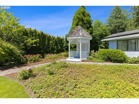 100 SW 195th Avenue Beaverton OR 97006