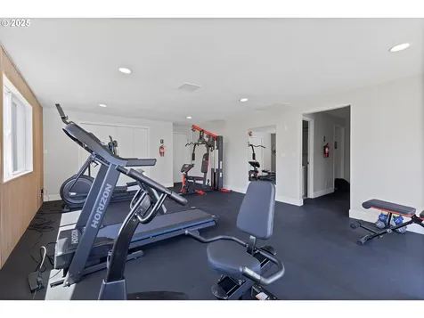 100 SW 195th Avenue Beaverton OR 97006