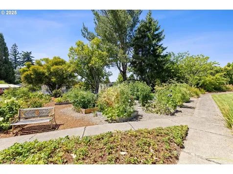 100 SW 195th Avenue Beaverton OR 97006