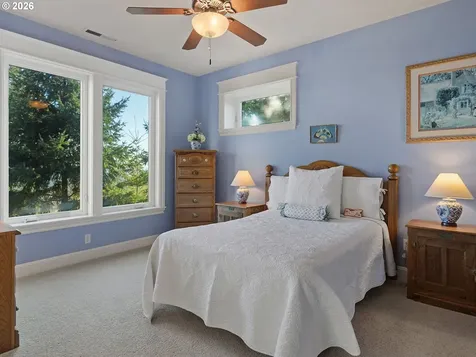 1330 Insel Road Woodland WA 98674