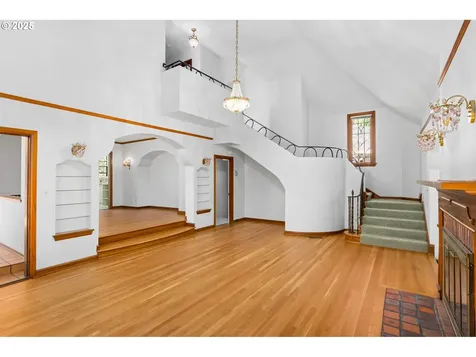 2952 NW Verde Vista Terrace Portland OR 97210