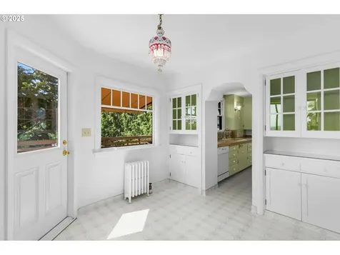 2952 NW Verde Vista Terrace Portland OR 97210