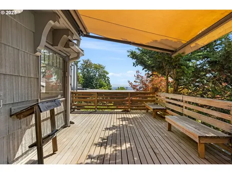 2952 NW Verde Vista Terrace Portland OR 97210