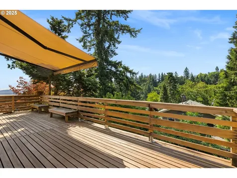 2952 NW Verde Vista Terrace Portland OR 97210