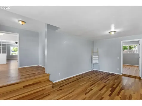 1482 NW Fairmount Street Roseburg OR 97470