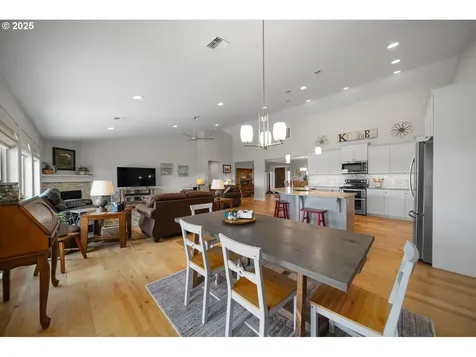 4416 SE Laredo Road Prineville OR 97754