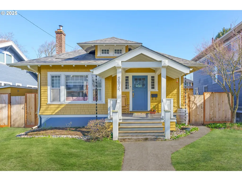 5034 NE Cleveland Avenue Portland OR 97211