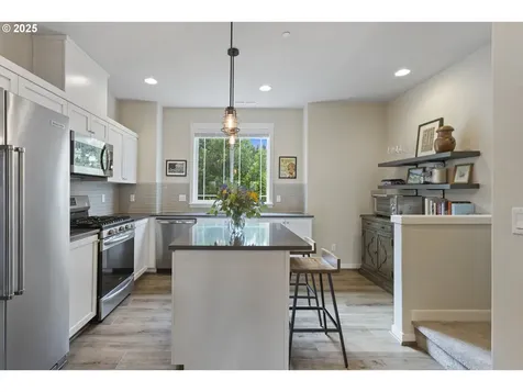28973 SW Costa Circle W Wilsonville OR 97070