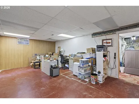 1996 Roberta Avenue S Salem OR 97302