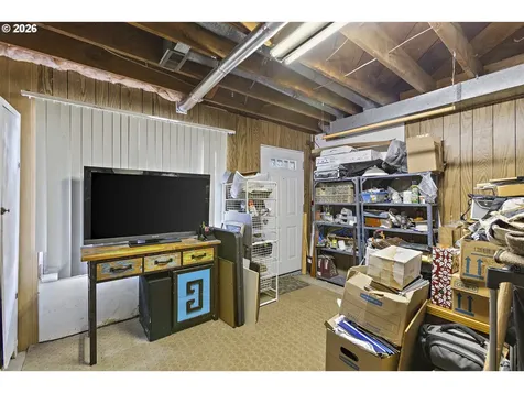 1996 Roberta Avenue S Salem OR 97302