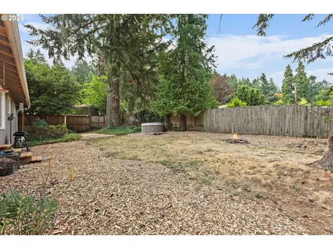 1996 Roberta Avenue S Salem OR 97302