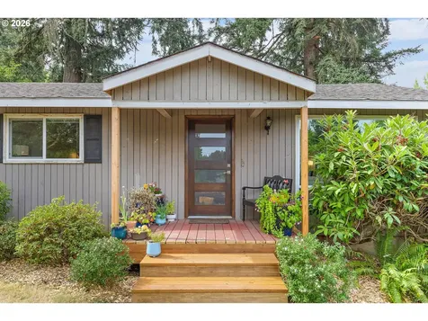 1996 Roberta Avenue S Salem OR 97302