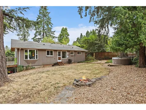 1996 Roberta Avenue S Salem OR 97302