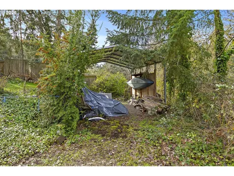 1996 Roberta Avenue S Salem OR 97302
