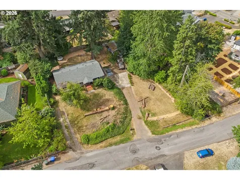 1996 Roberta Avenue S Salem OR 97302