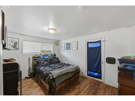 2617 Union Avenue North Bend OR 97459