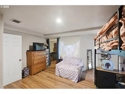 2617 Union Avenue North Bend OR 97459