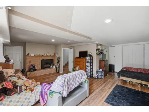 2617 Union Avenue North Bend OR 97459