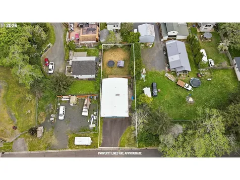 2617 Union Avenue North Bend OR 97459