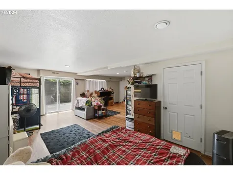 2617 Union Avenue North Bend OR 97459