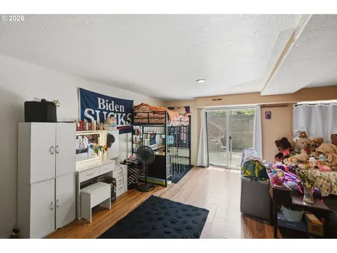 2617 Union Avenue North Bend OR 97459