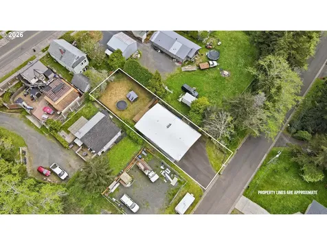 2617 Union Avenue North Bend OR 97459