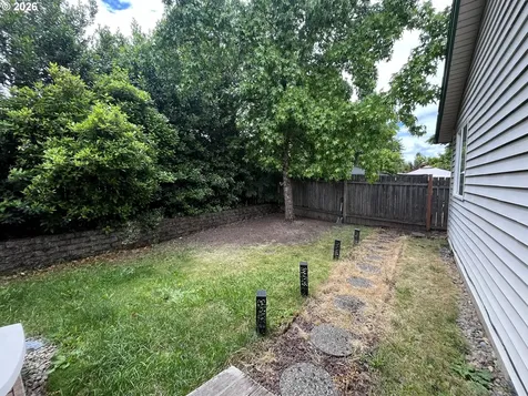 6844 SE Borwick Street Hillsboro OR 97123