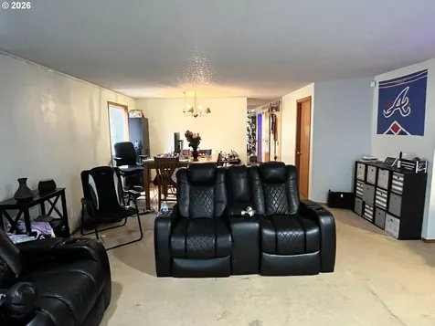 6844 SE Borwick Street Hillsboro OR 97123