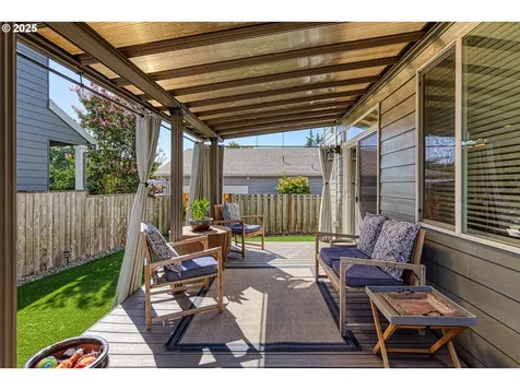 166 SE 30th Avenue Hillsboro OR 97123