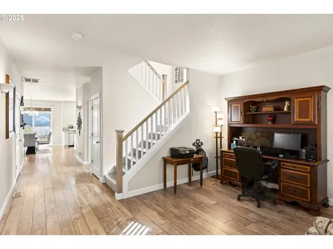 166 SE 30th Avenue Hillsboro OR 97123