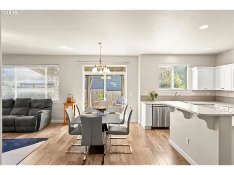 166 SE 30th Avenue Hillsboro OR 97123