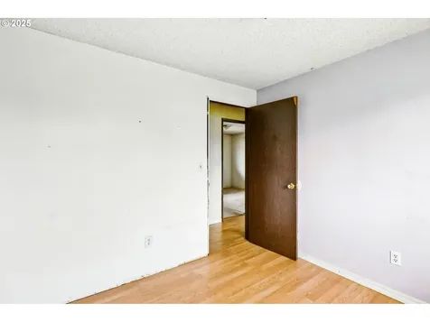 573 SW Harbor Place Warrenton OR 97146
