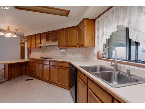 16354 SE 135th Avenue Clackamas OR 97015