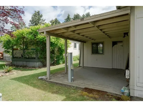 16354 SE 135th Avenue Clackamas OR 97015