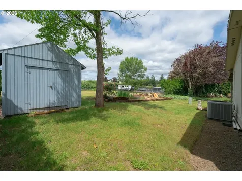16354 SE 135th Avenue Clackamas OR 97015