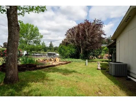 16354 SE 135th Avenue Clackamas OR 97015