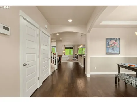 312 SE 13th Place Canby OR 97013