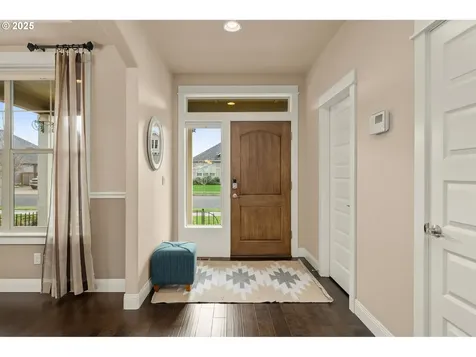 312 SE 13th Place Canby OR 97013