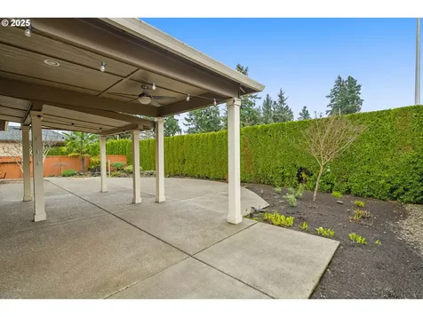 312 SE 13th Place Canby OR 97013