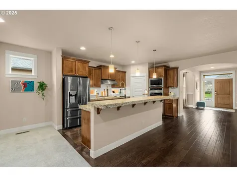 312 SE 13th Place Canby OR 97013