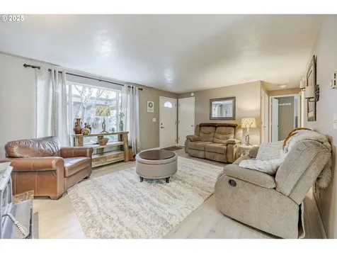 2710 Kalmia Street Eugene OR 97404