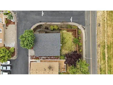 1949 SE Palmquist Road Gresham OR 97080