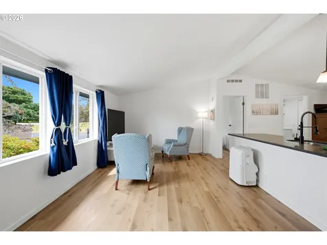 1949 SE Palmquist Road Gresham OR 97080