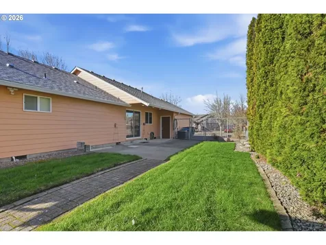 1350 SW Darci Drive Mcminnville OR 97128