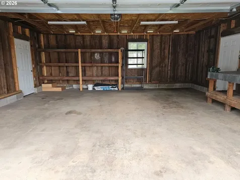 33802 Market Road Creswell OR 97426