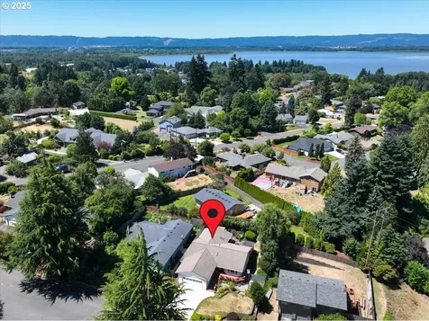 7506 NW 13th Avenue Vancouver WA 98665
